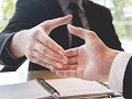 Captação de recursos e parcerias com empresas